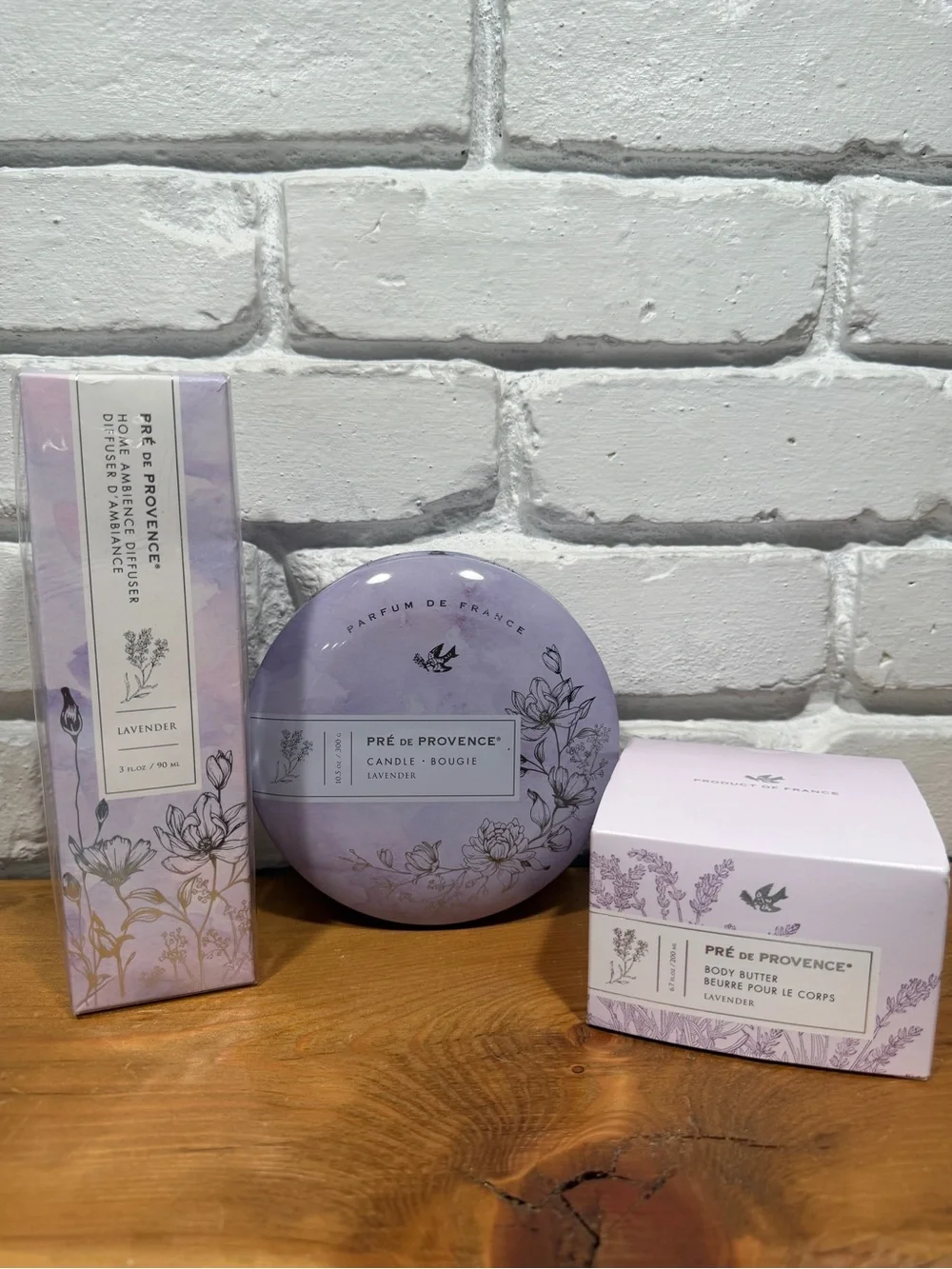 Pré de Provence Lavender Gift Set Candle Body Butter Reed Diffuser 3-Piece NIB